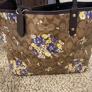 COACH Tote Bag